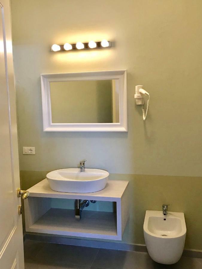 Esmeralda'S Rooms Porto San Paolo  Luaran gambar